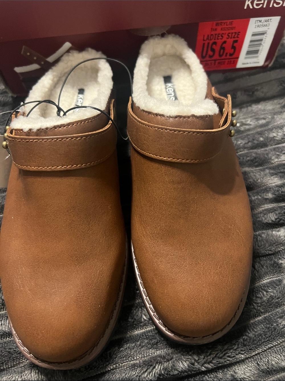 Kensie woman’s  Chestnut Brown Faux-Shearling Slip-On Loafers